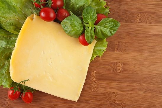 Co zrobić żeby ser był dłużej świeży