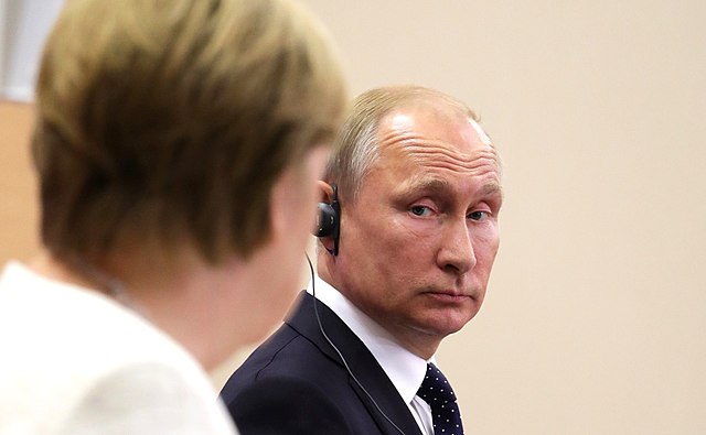 Angela Merkel wierzy w powrót dobrych relacji Niemiec z Rosją. "Dla Putina liczy się tylko władza"
