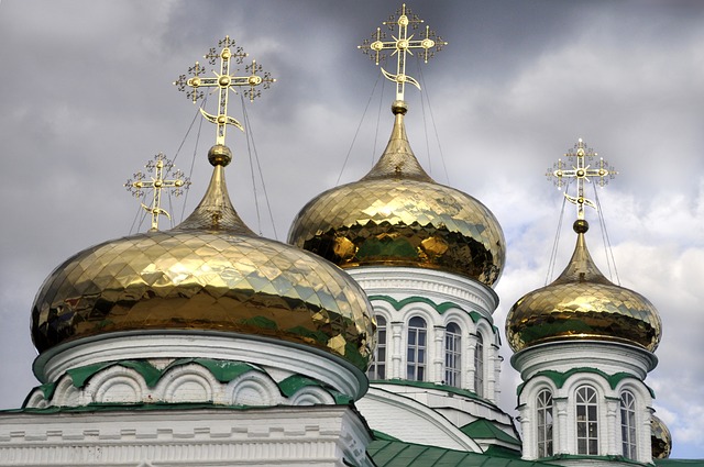 Kontrowersyjne słowa rosyjskiego duchownego o ofiarach gwałtów i gwałcicielach