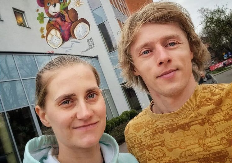 Żona Dawida Kubackiego wróciła do domu! Skoczek podzielił się dobrą nowiną na Instagramie