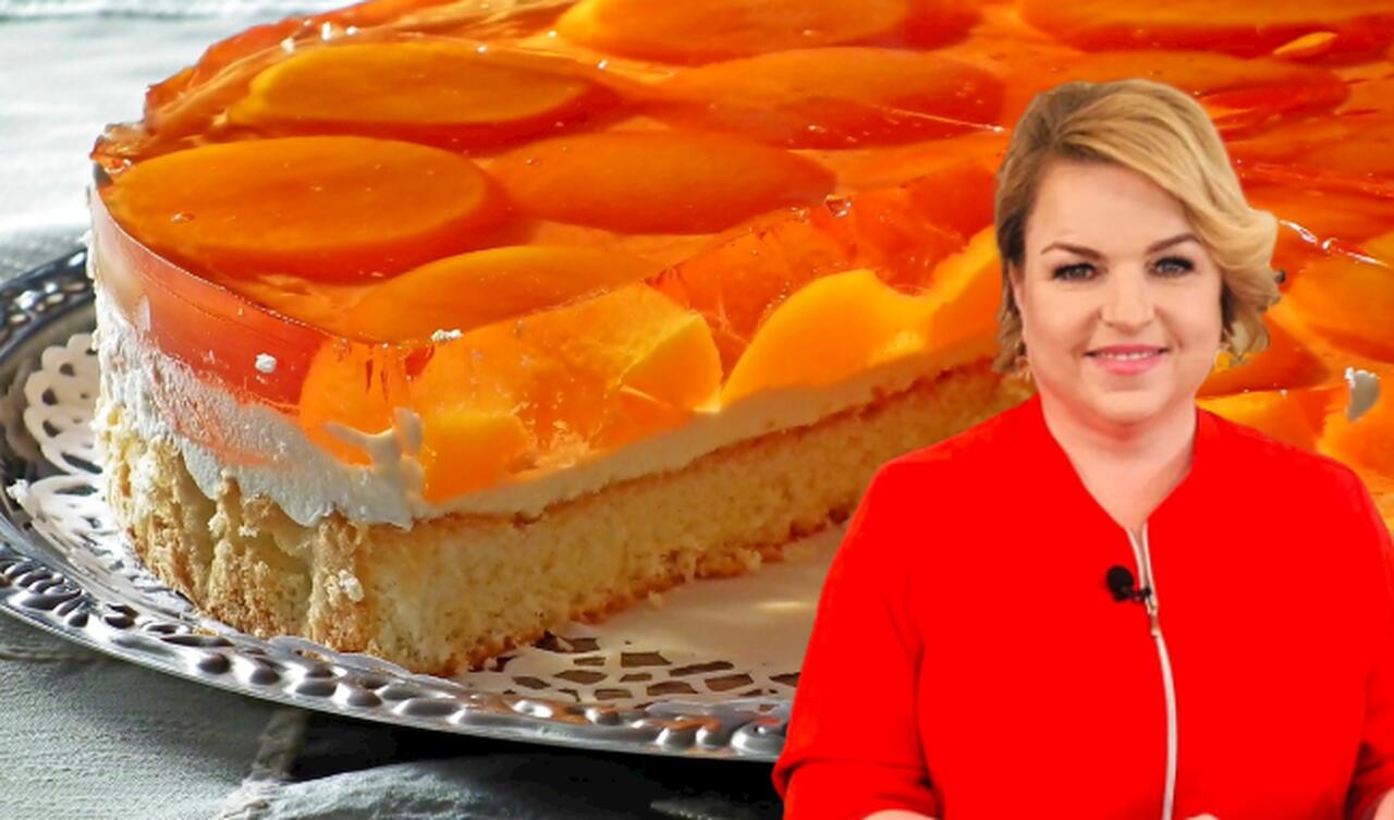 Katarzyna Bosacka i ciasto z galaretką