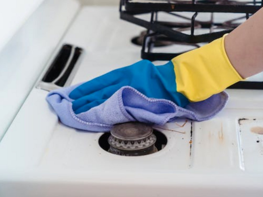 mycie kuchenki gazowej