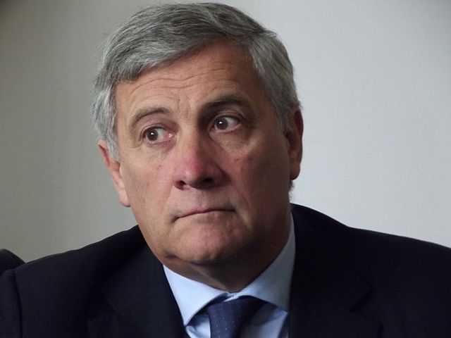 Antonio Tajani ostrzega przed wysłanie na Ukrainę zachodnich wojsk.