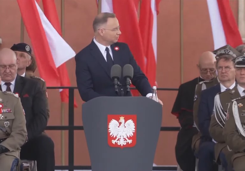 Burza po słowach prezydenta i tuska