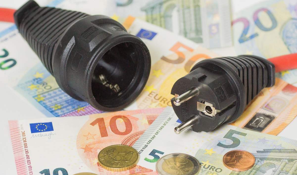 Jak oszczędzać prąd w domu