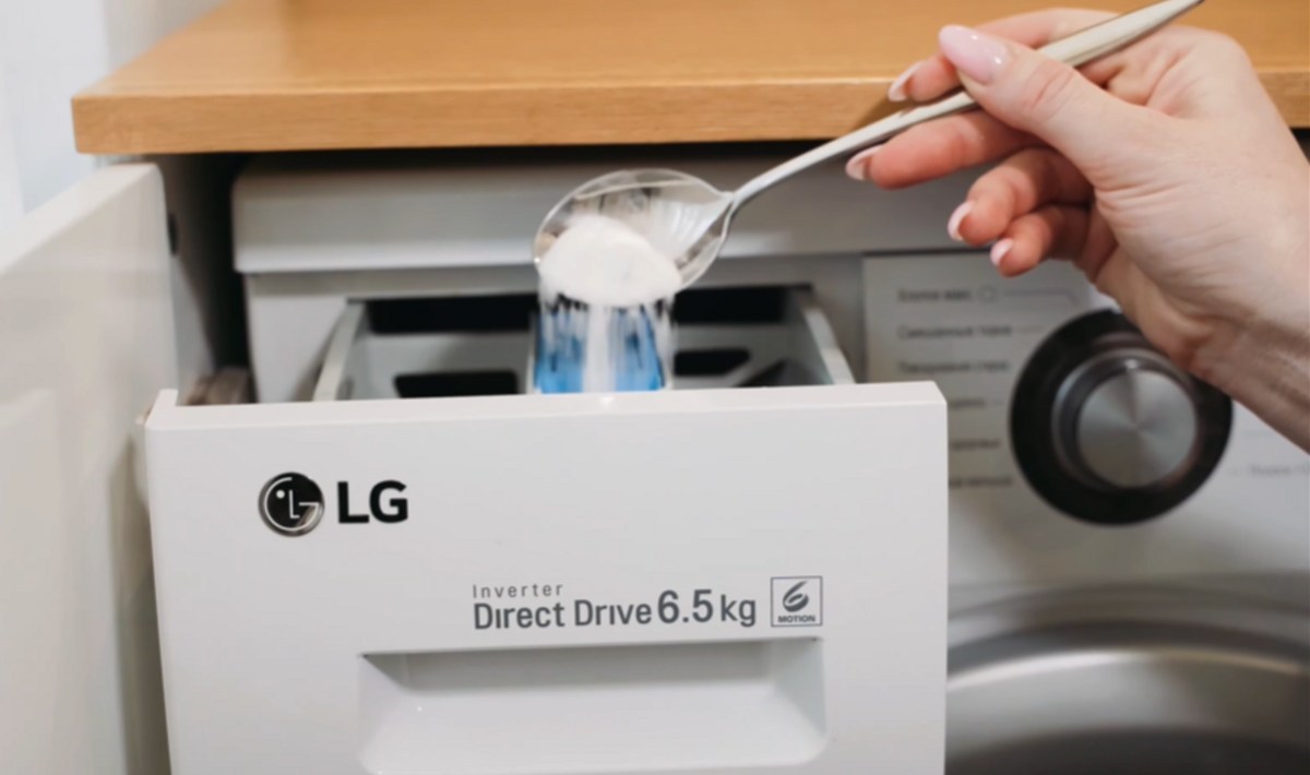 Moje ubrania zachowują wspaniały kolor, bo sypię tyle cukru do pralki