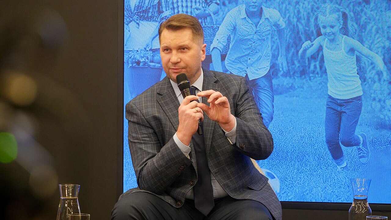 Zaufanie do Czarnak niezbyt duże