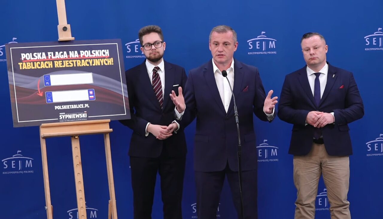 Nowe tablice na polskich autach? Konfederacja proponuje zmiany