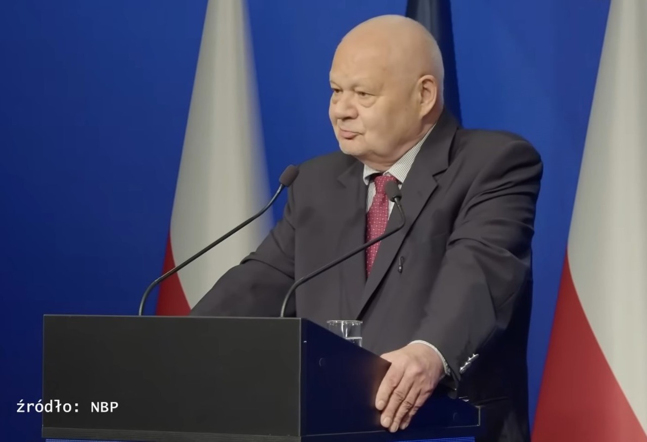 Glapiński zapowiada dalszy skup złota