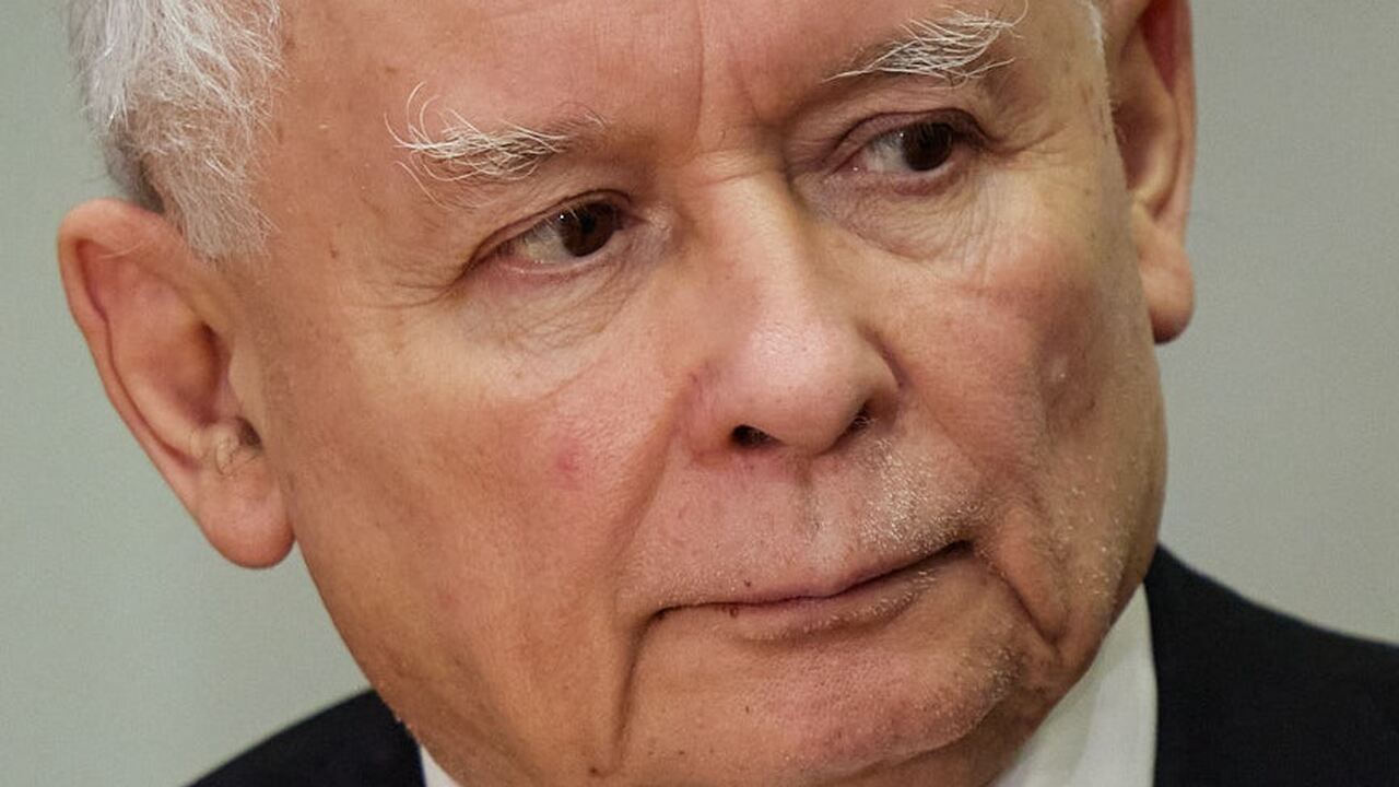 Nowy sondaż. PiS spada poniżej 20 proc. poparcia