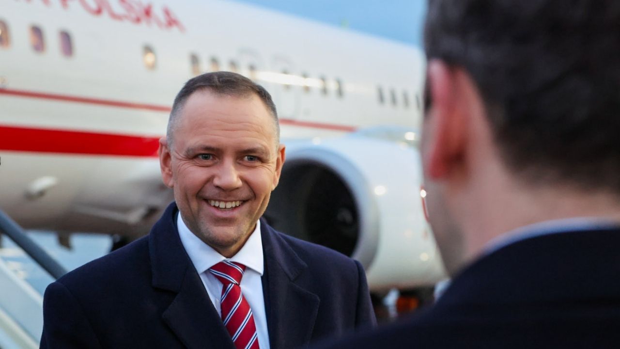 Nawrocki miał zjawić się w areszcie. Zaskakujący finał planowanej wizyty